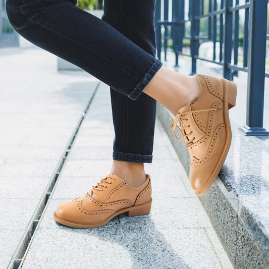 Step into Timeless Elegance with TMA EYES Baroque Retro Carved Oxford Shoes