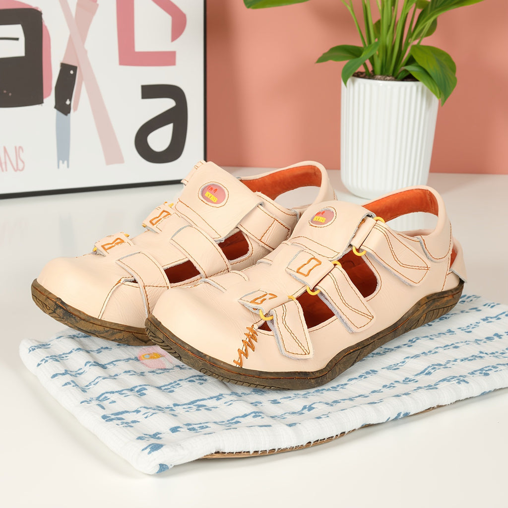 TMA EYES Women's Hook and Loop Closed-Toe Leather Sandal