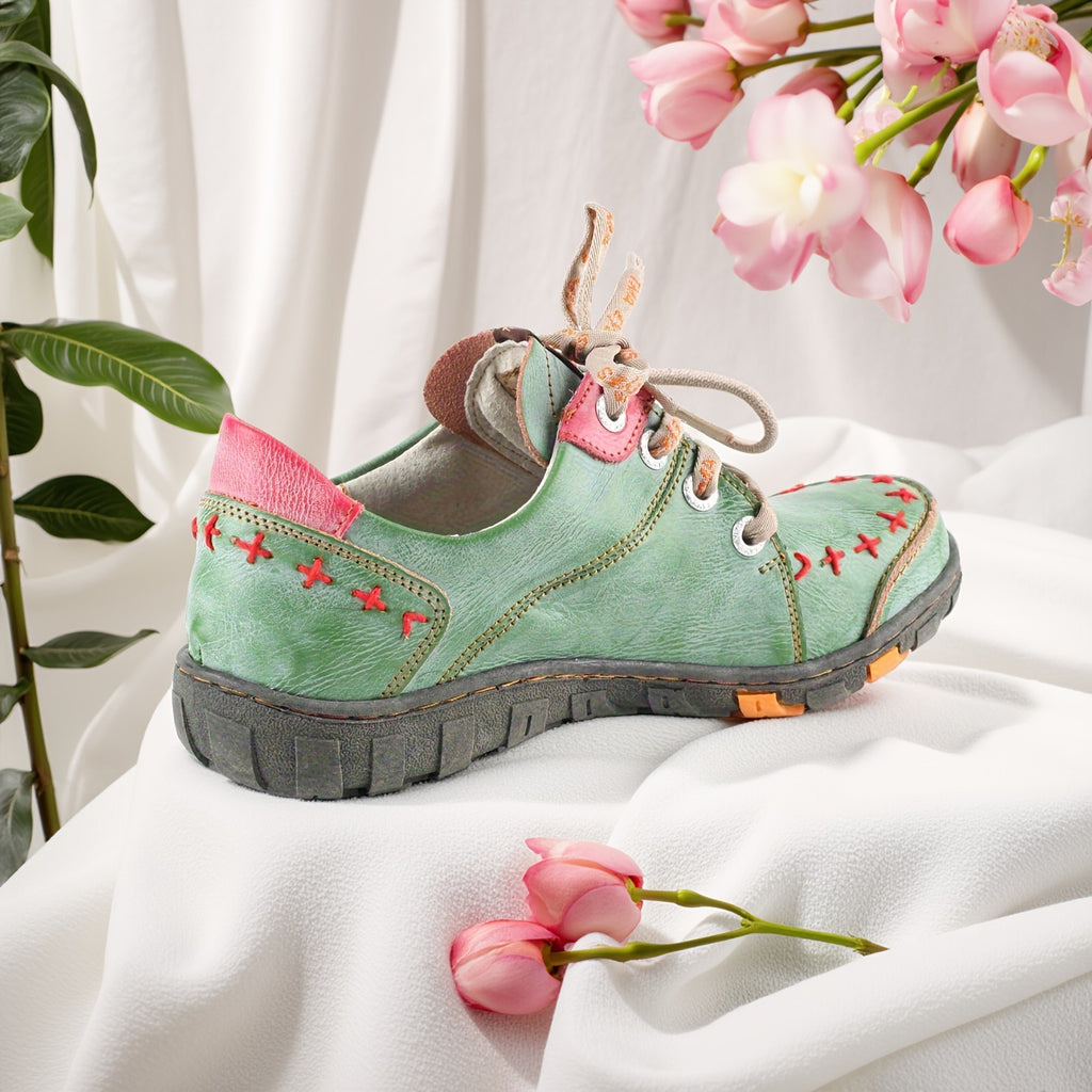 TMA EYES Women's Handcrafted Vintage Rubbable Leather Casual Sneaker Shoes